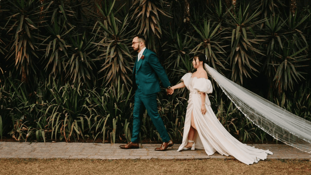 Noiva Miwa Takasu em seu casamento usando sapatos Benvenuta
