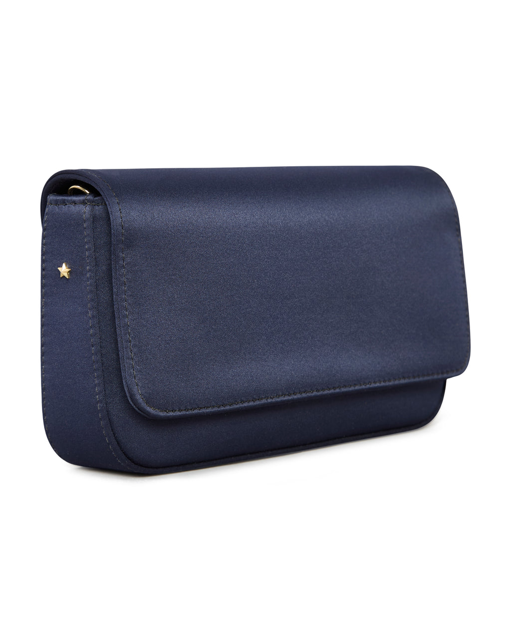 Clutch Lia em cetim azul marinho em vista lateral com detalhe para a estrelinha Benvenuta