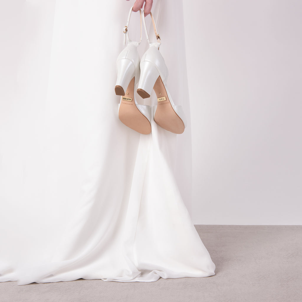 PLAQUINHA DE METAL PERSONALIZÁVEL PARA SAPATOS DE NOIVA BENVENUTA