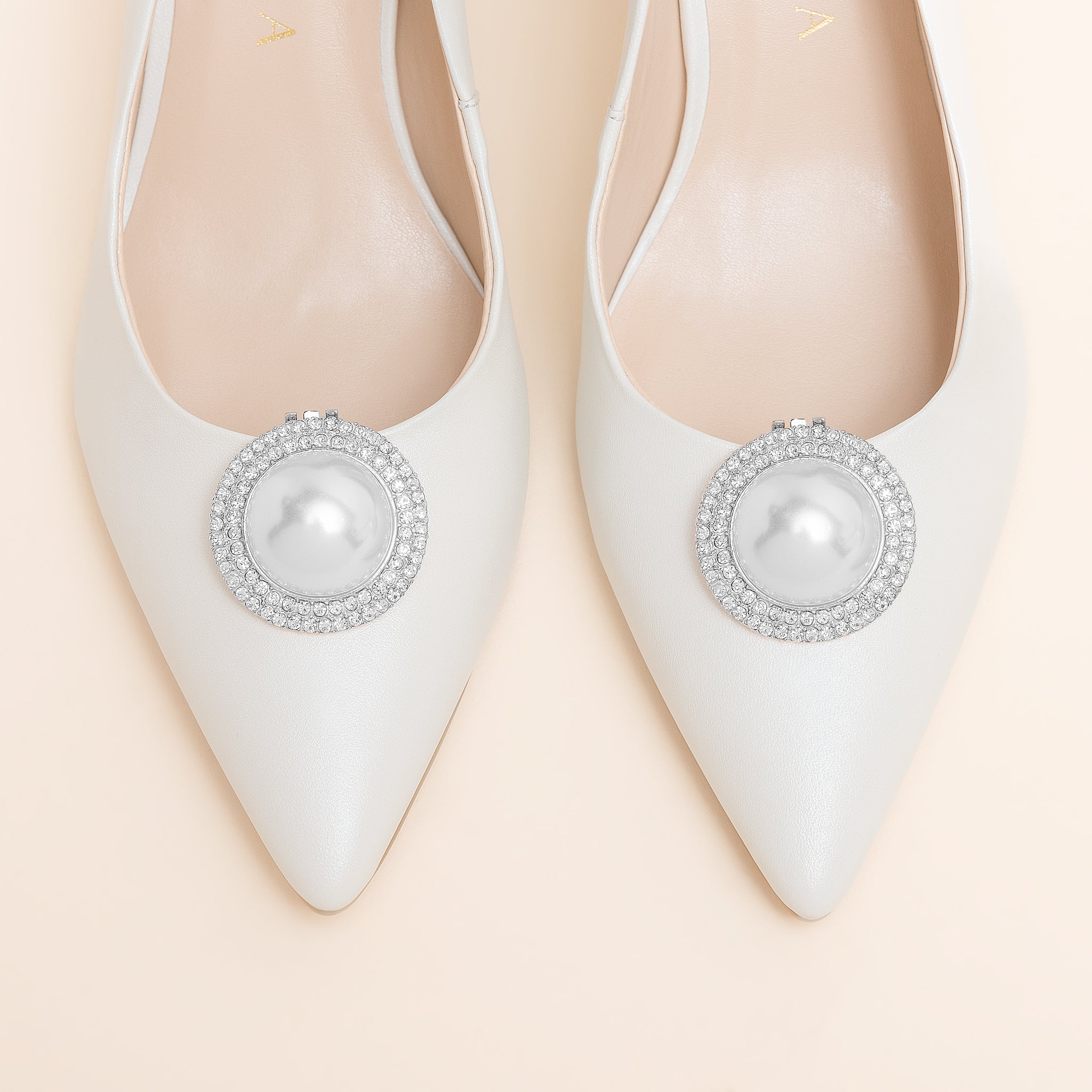 CLIP PARA SAPATO DE NOIVA METAL PRATA COM PERÓLA E CRISTAIS