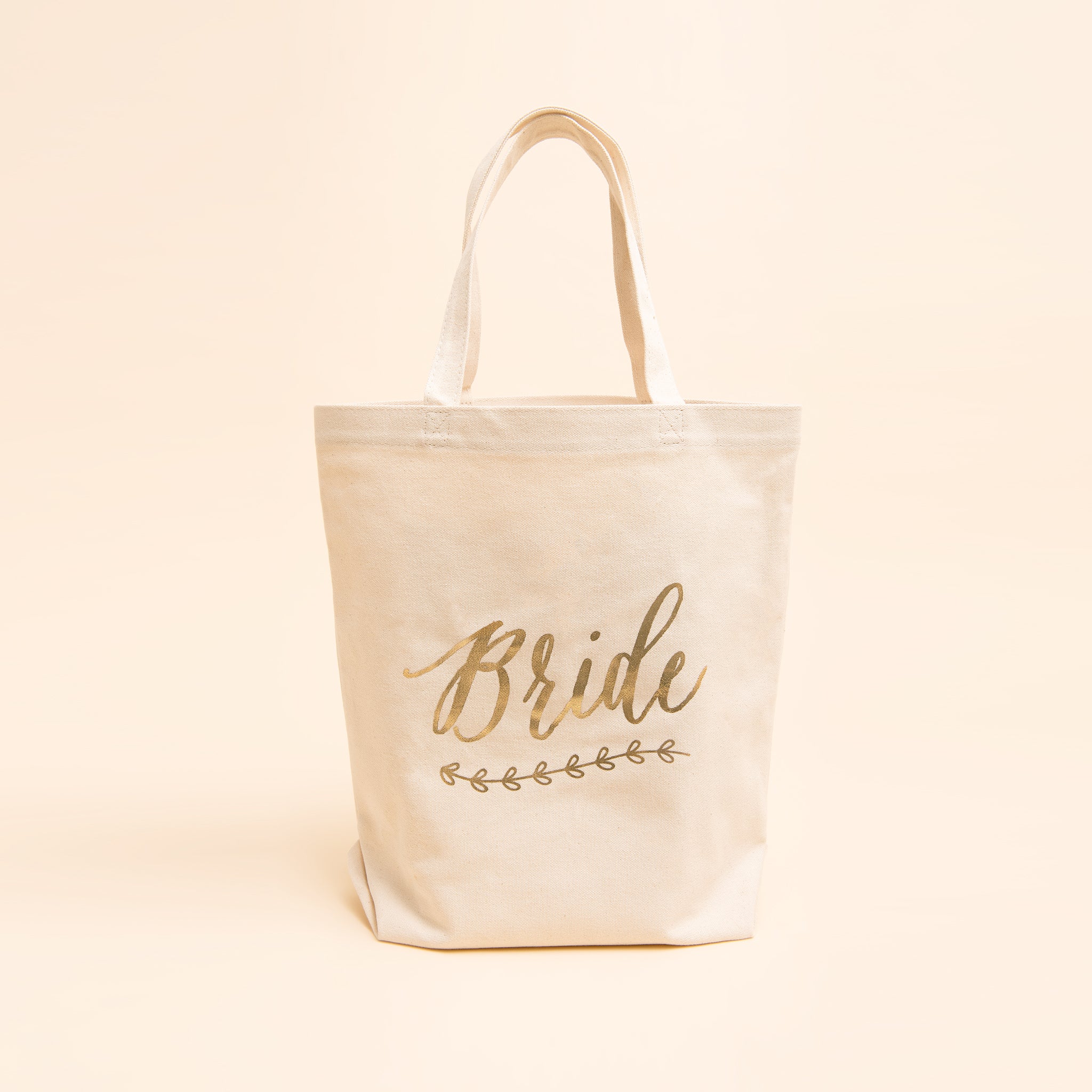 SACOLA PARA NOIVA EM CANVA COM ESCRITO BRIDE EM FOIL DOURADO